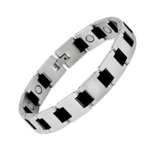 Stylish titanium bracelet with discreet magnets for health benefits