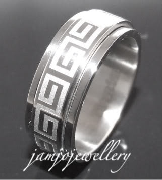 Stunning Greek key design spinning titanium ring