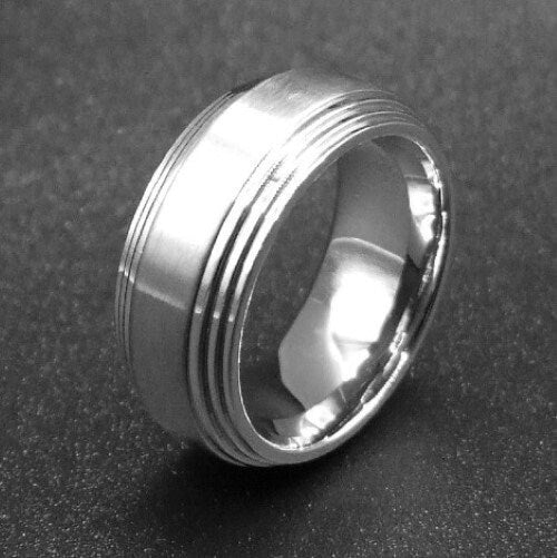 High quality bevelled 8mm stainless steel band ring