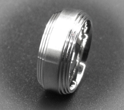 High quality bevelled 8mm stainless steel band ring